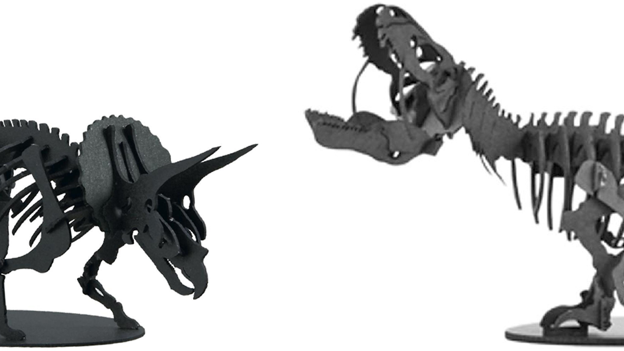 「トリケラトプスやティラノサウルス：3D立体ペーパーパズルで古代世界を再現」